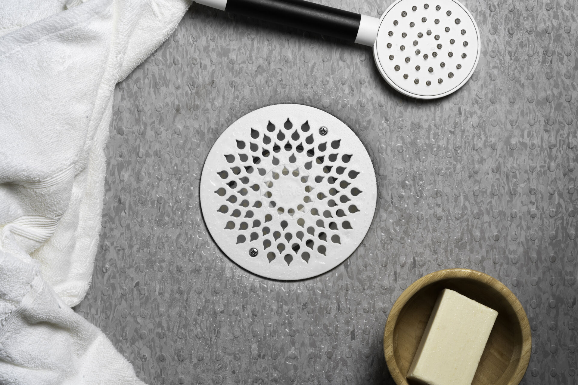 purus_150_drop_vit_1 Golvbrunnssil Drop 150 plast