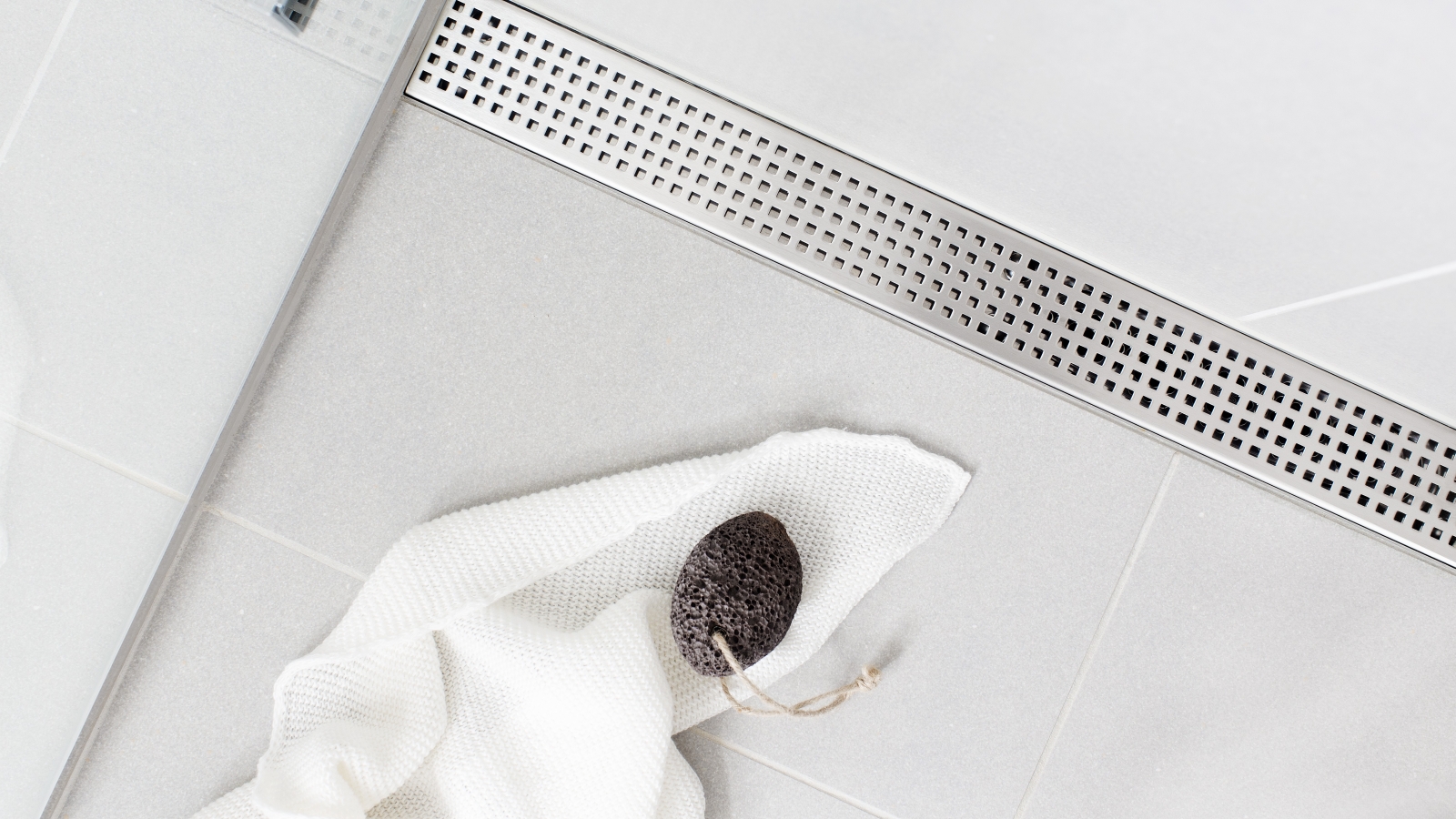 Purus Line med rostfri sil i mönstret Chess